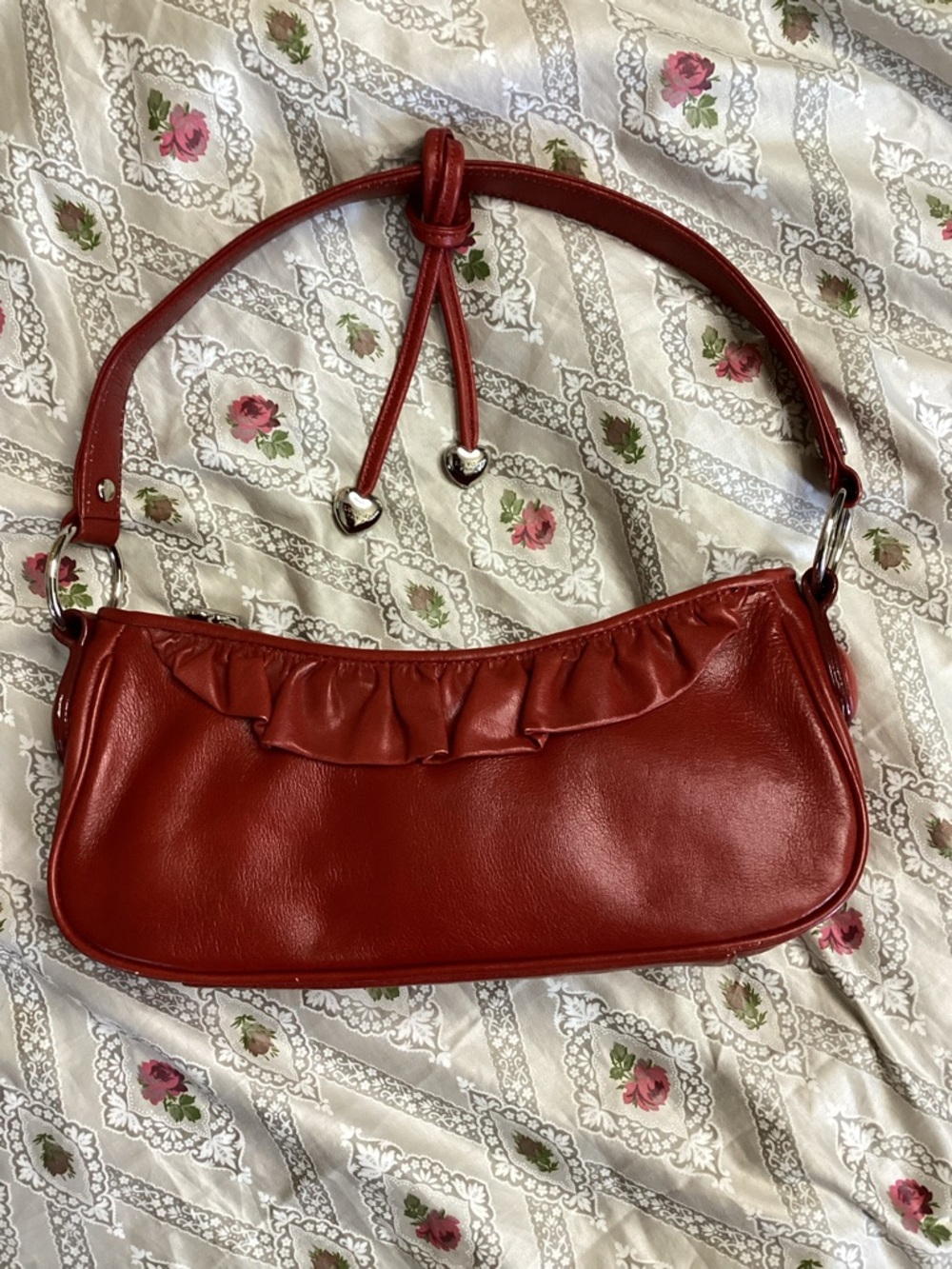 Lovecat Red Ruffle Leather Shoulder Bag with Heart-Tip Drawstring
